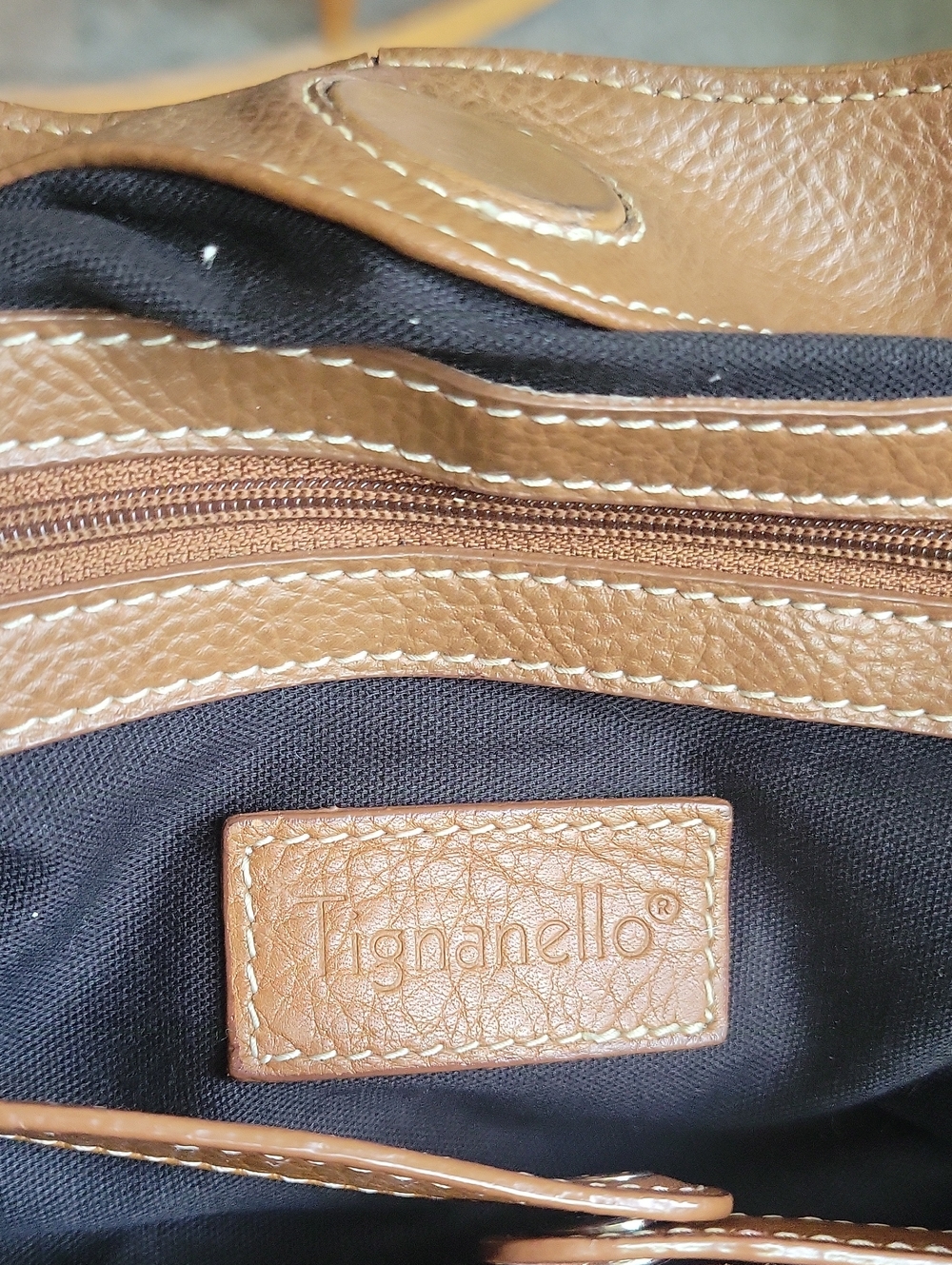 Vintage Tignanello Purse - Picture 9 of 12